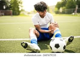 联赛杯-约克雷斯传射加纳乔双响 阿森纳3-2切尔西占先机